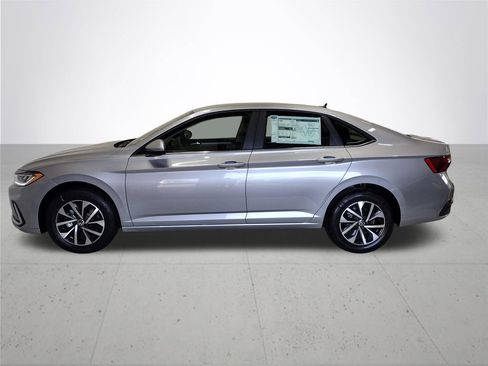 New 2026 Volkswagen Jetta S image 9