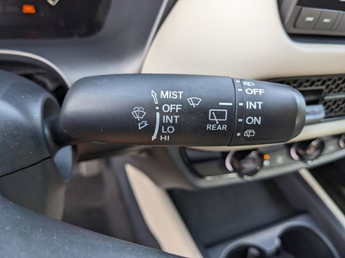 Used 2023 Honda HR-V LX image 34