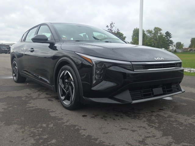 Used 2025 Kia K4 EX FWD 360° Tour