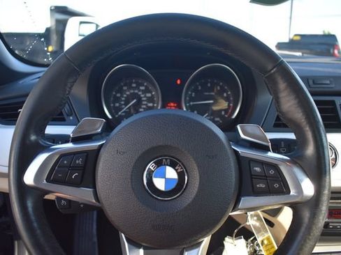 Used 2009 BMW Z4 sDrive30i RWD image 26