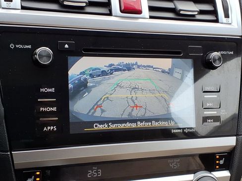 Used 2017 Subaru Legacy 2.5i Premium image 22