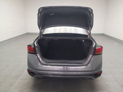 Used 2019 Nissan Altima 2.5 SR w/ SR Premium Package FWD image 29