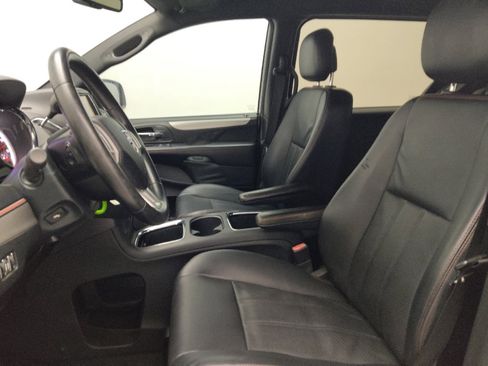 Used 2013 Dodge Grand Caravan R/T w/ Safety Sphere Group image 17