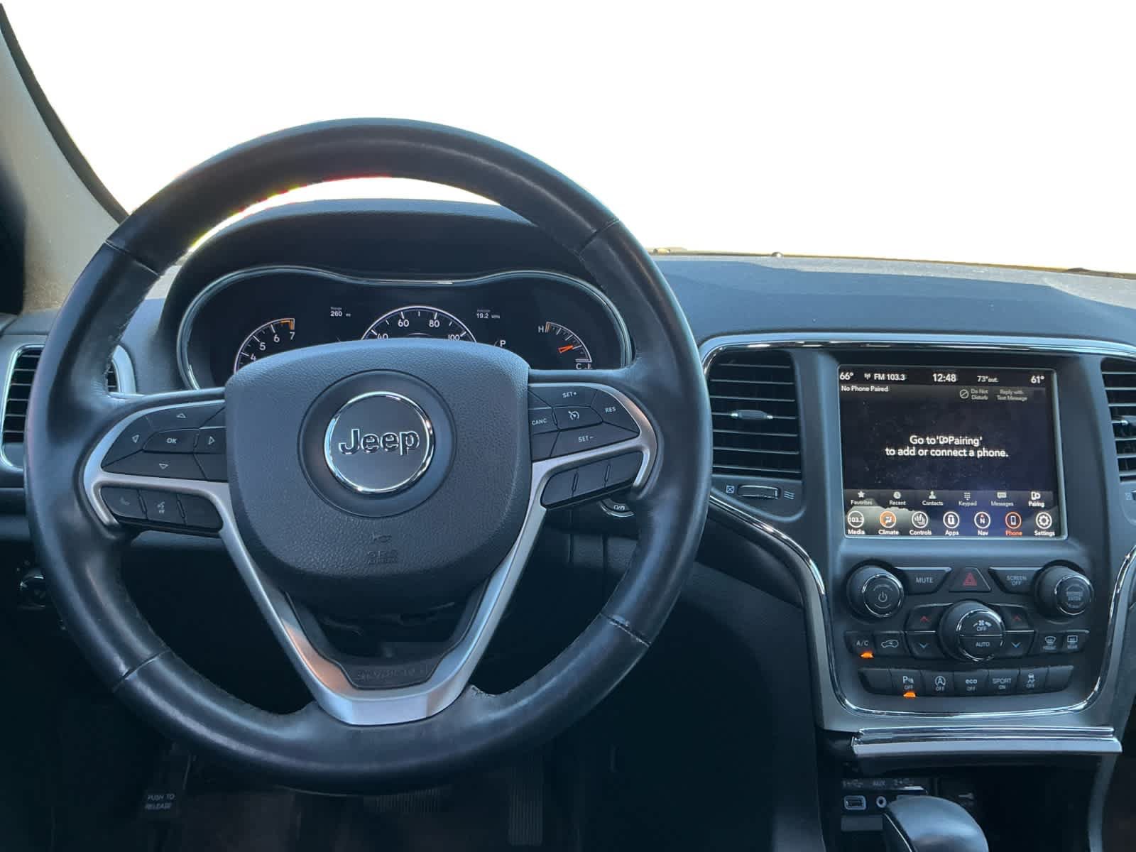 Used 2018 Jeep Grand Cherokee Altitude AWD/4WD image 10