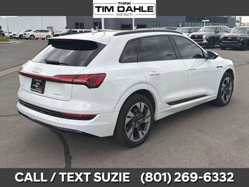 Used 2021 Audi e-tron Premium w/ Convenience Plus Package AWD/4WD image 10