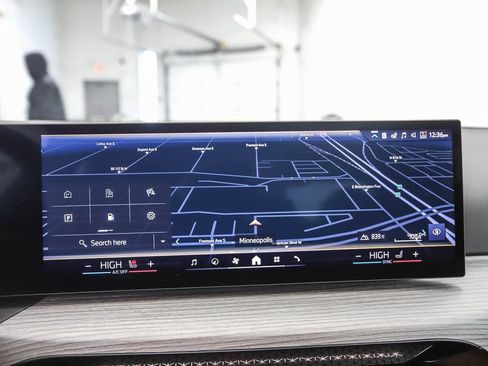 New 2026 BMW 330i xDrive Sedan w/ Convenience Package image 16