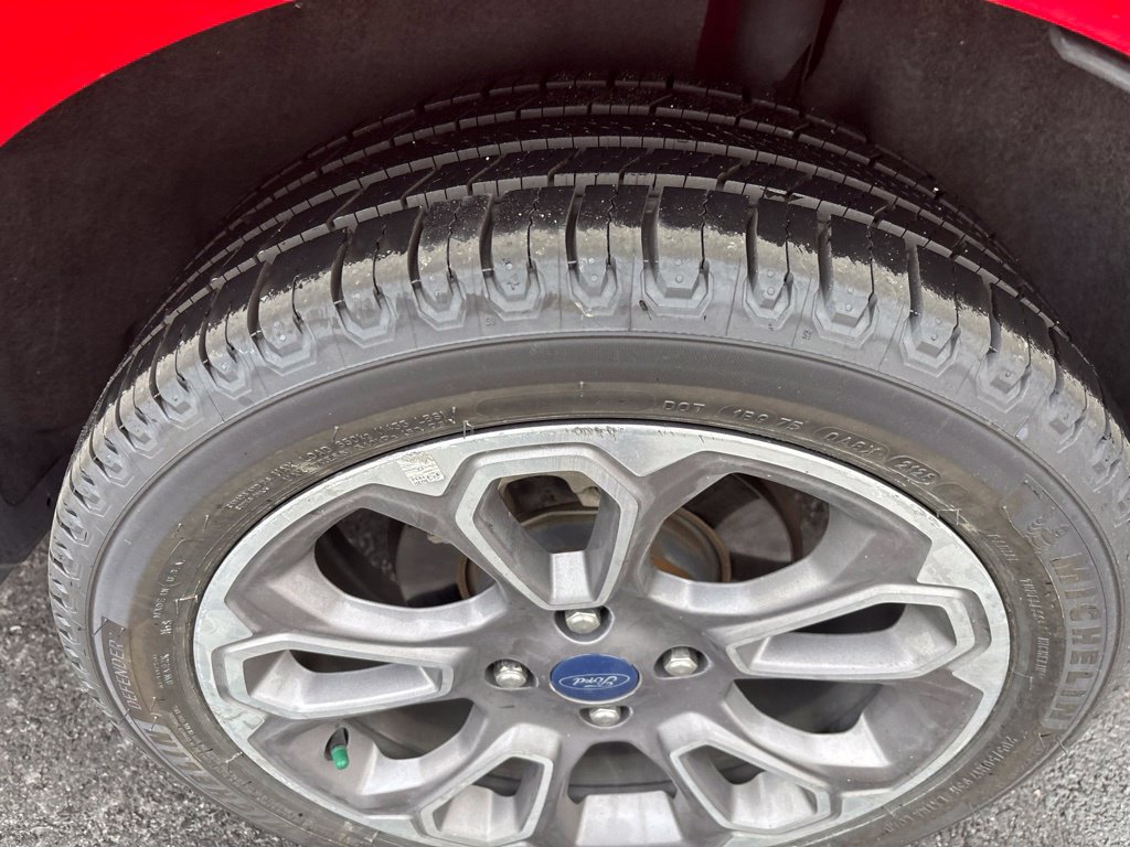 Used 2021 Ford EcoSport Titanium FWD image 4