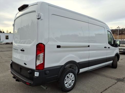 New 2025 Ford Transit 250 148 Medium Roof w/ Load Area Protection Package image 5