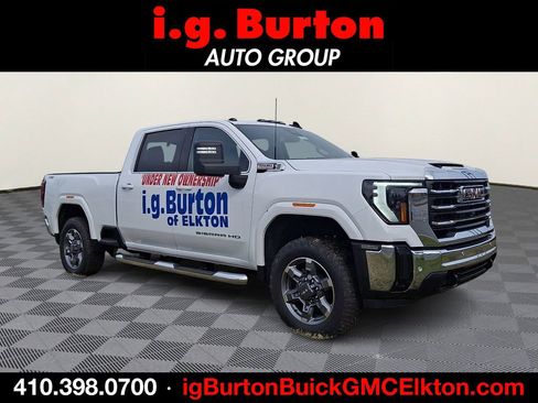 New 2026 GMC Sierra 2500 SLE w/ SLE Value Package; AWD/4WD image 1