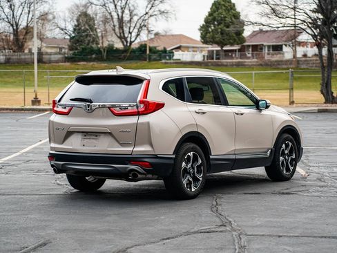 Used 2019 Honda CR-V Touring image 5