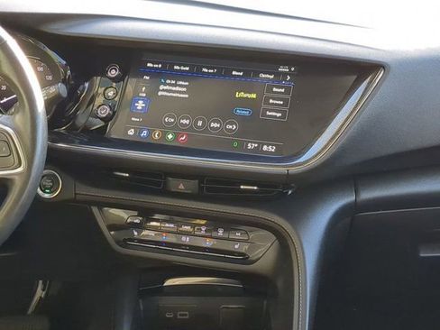 Used 2023 Buick Envision Essence image 17