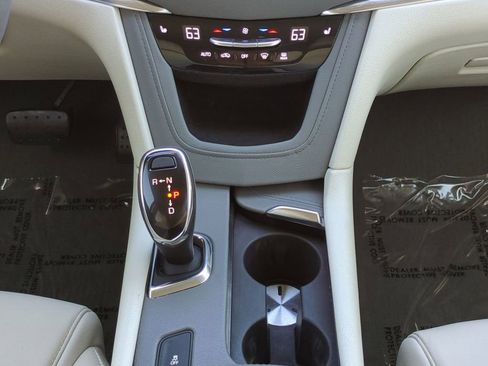 Used 2019 Cadillac XT5 Luxury image 18