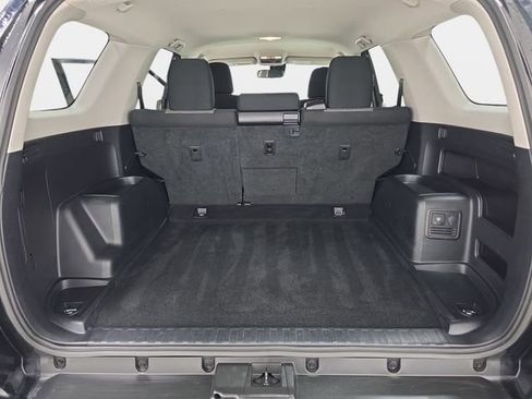 Certified 2024 Toyota 4Runner SR5 image 31