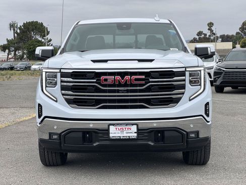 New 2026 GMC Sierra 1500 SLT w/ SLT Premium Plus Package RWD image 2
