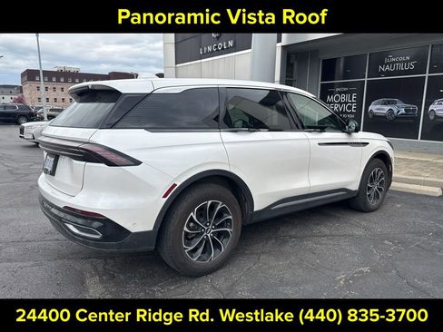 Used 2024 Lincoln Nautilus Premier w/ Equipment Group 102A image 16