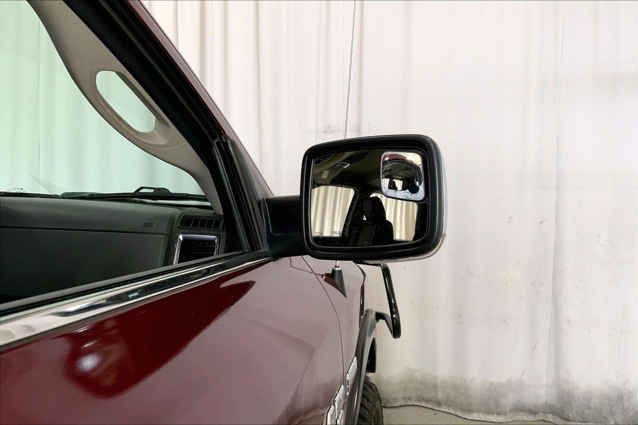 Used 2018 RAM 1500 Lone Star AWD/4WD image 11