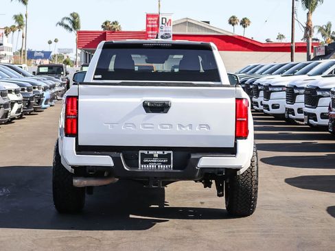 Used 2024 Toyota Tacoma SR5 RWD image 5