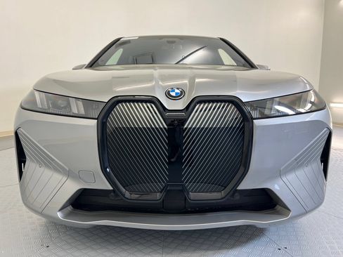 Used 2026 BMW iX xDrive45 AWD/4WD image 6