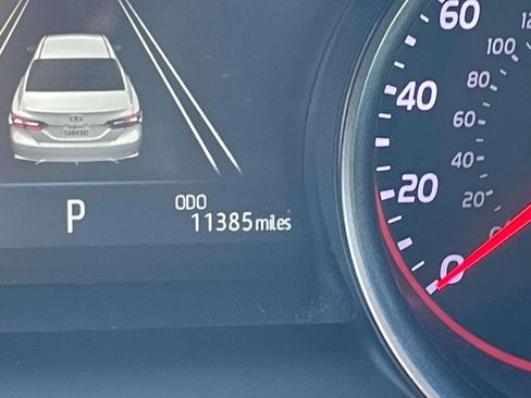 Used 2022 Toyota Camry XSE image 32