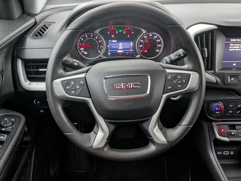 Used 2022 GMC Terrain SLE w/ Driver Convenience Package image 12