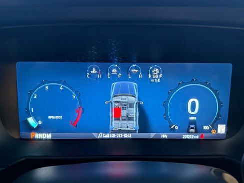 Used 2024 Ford F350 Platinum image 38