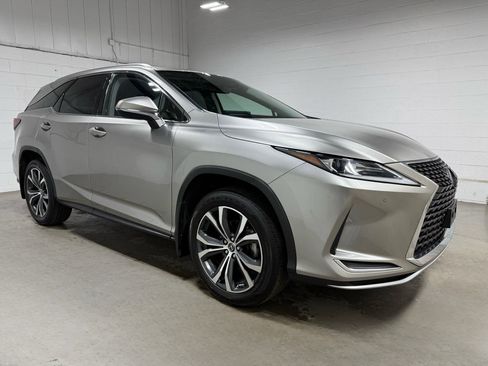 Used 2021 Lexus RX 350L Premium w/ Premium Package image 3