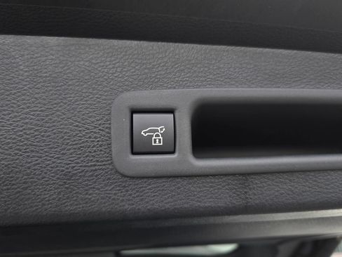 Certified 2026 Toyota Sienna XSE FWD image 26