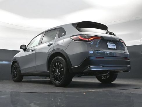 Used 2027 Honda HR-V Sport image 32