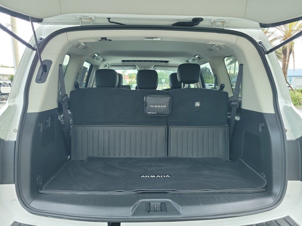 Used 2024 Nissan Armada SL w/ Cargo Package RWD image 11