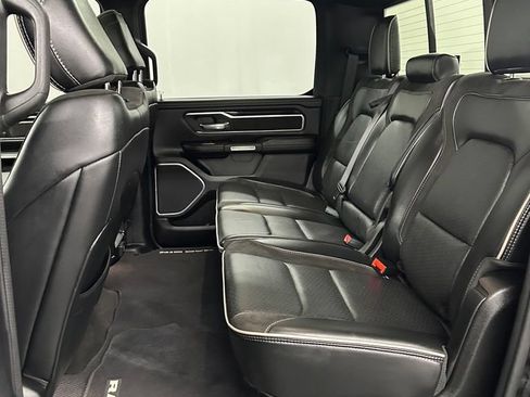 Used 2022 RAM 1500 Laramie AWD/4WD image 29