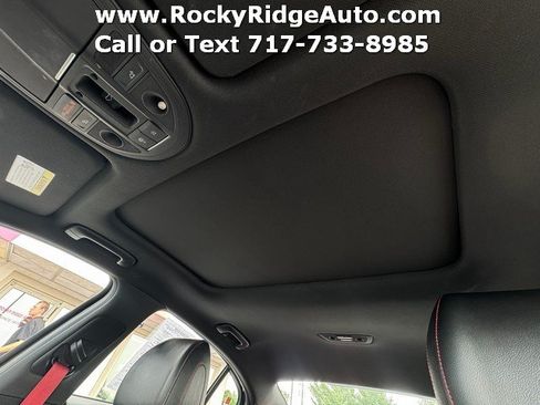 Used 2023 Genesis G70 2.0T w/ Sport Prestige Package AWD/4WD image 17