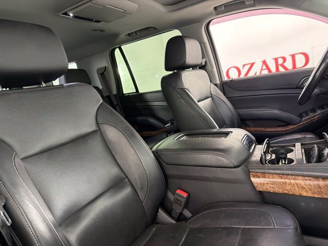 Used 2019 Chevrolet Tahoe Premier AWD/4WD image 32