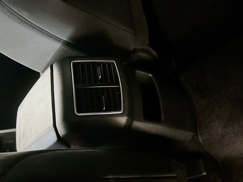 Used 2025 Kia Sportage LX image 27