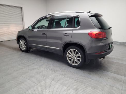 Used 2014 Volkswagen Tiguan SE image 3