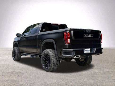 Used 2024 GMC Sierra 1500 Elevation w/ Elevation Premium Package AWD/4WD image 7