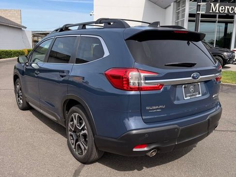 Used 2023 Subaru Ascent Limited w/ Technology Package AWD/4WD image 4