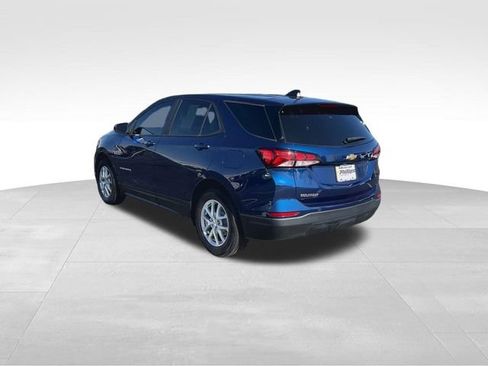 Certified 2023 Chevrolet Equinox LS w/ LS Convenience Package image 8