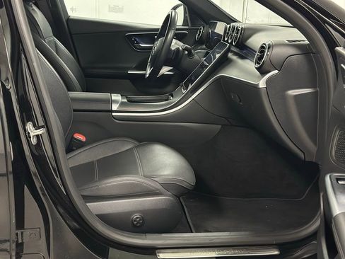 Used 2024 Mercedes-Benz C 300 Sedan image 22