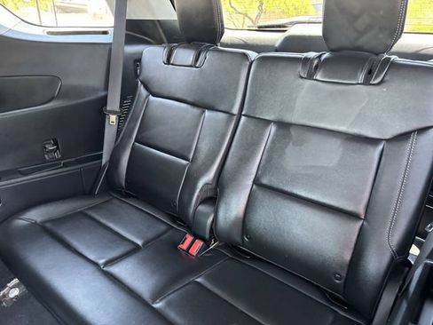 Used 2022 Ford Explorer Limited AWD/4WD image 17
