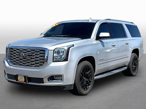 Used 2018 GMC Yukon XL Denali w/ Open Road Package RWD image 1