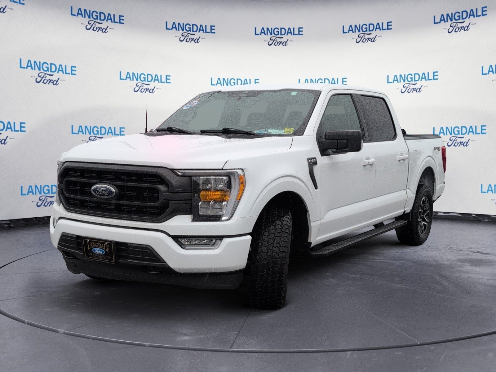Used 2023 Ford F150 XLT w/ Equipment Group 302A High AWD/4WD image 11