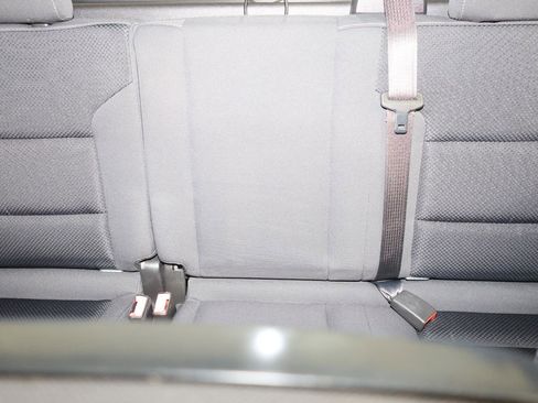Used 2018 Chevrolet Silverado 1500 LT w/ All Star Edition RWD image 10