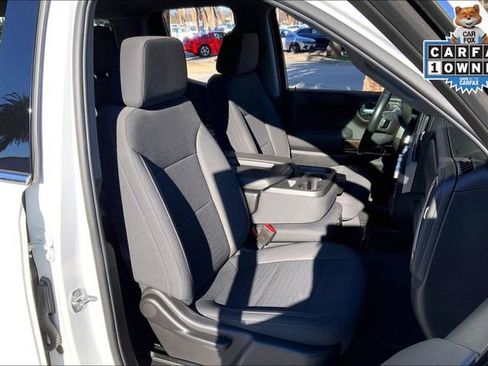 Used 2021 GMC Sierra 1500 SLE image 7