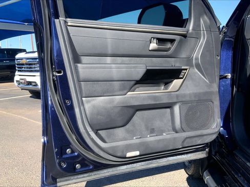Used 2025 Toyota Tundra Limited image 22