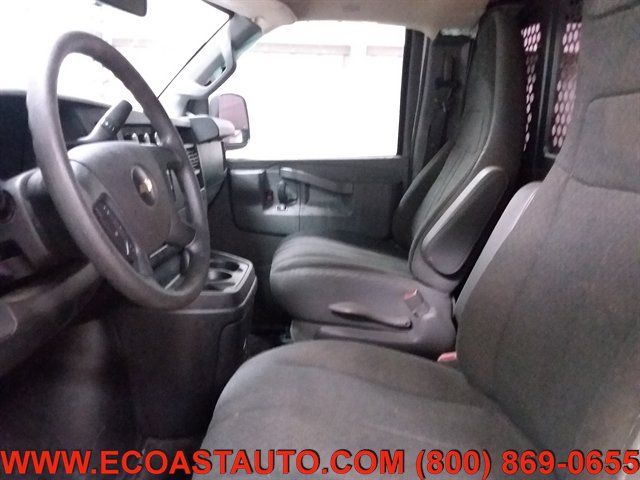 Used 2019 Chevrolet Express 2500 w/ Driver Convenience Package RWD image 10