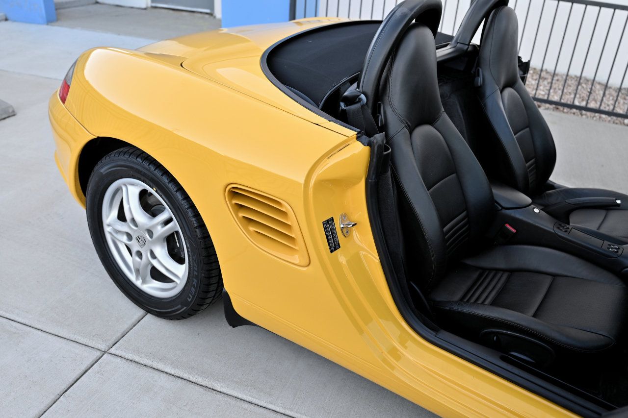 Used 2003 Porsche Boxster RWD image 45