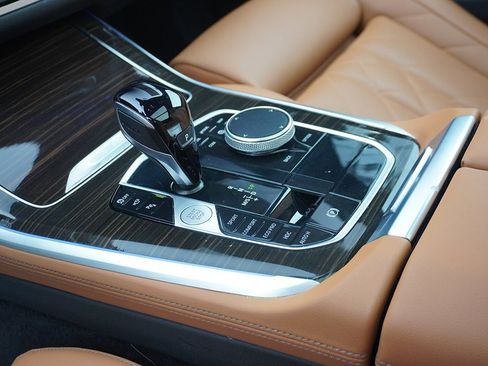 Used 2023 BMW X5 xDrive40i w/ Premium Package image 59