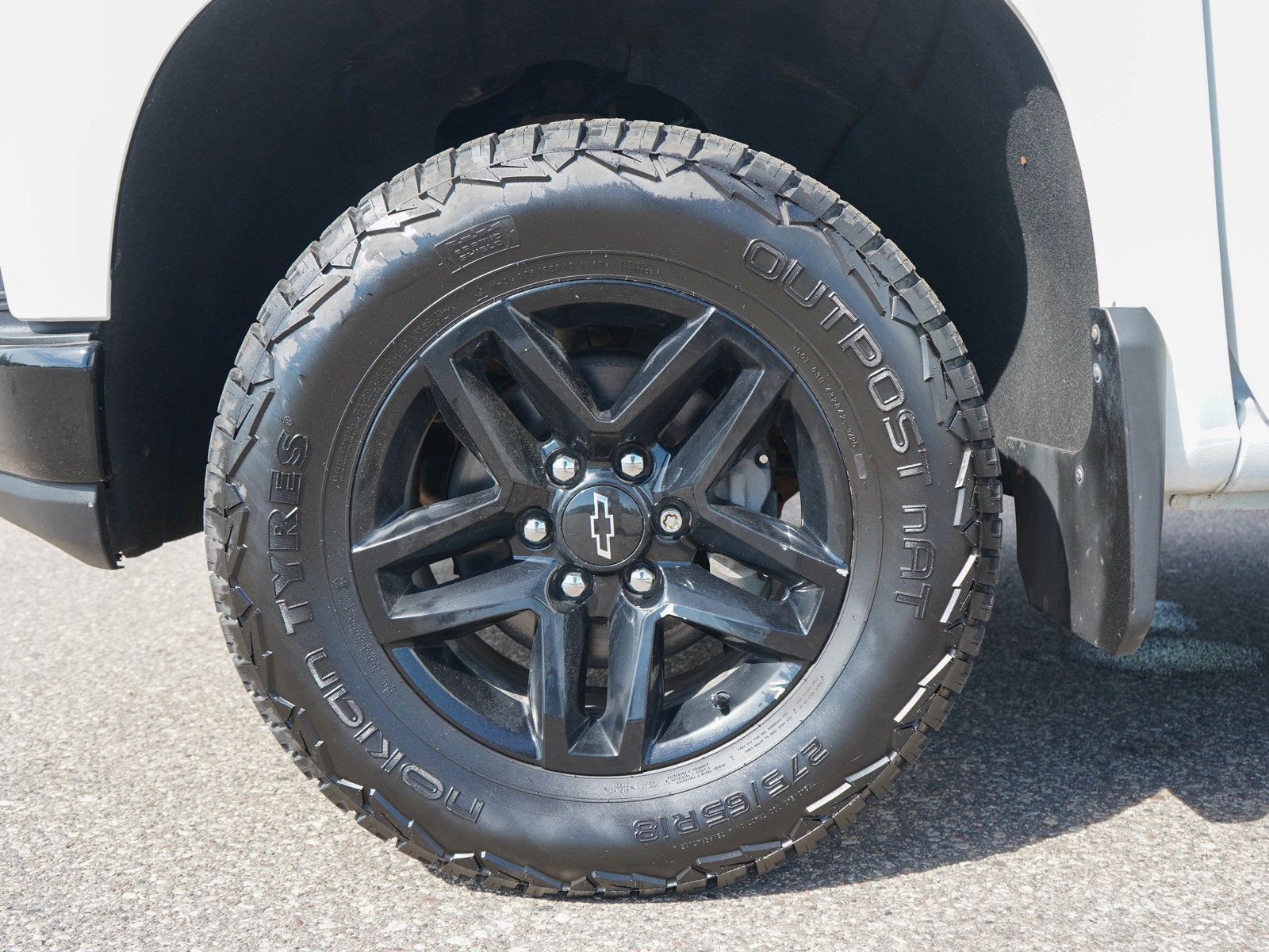 Used 2019 Chevrolet Silverado 1500 LT Trail Boss AWD/4WD image 31