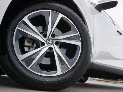 Certified 2025 Lexus RX 350 Premium image 11