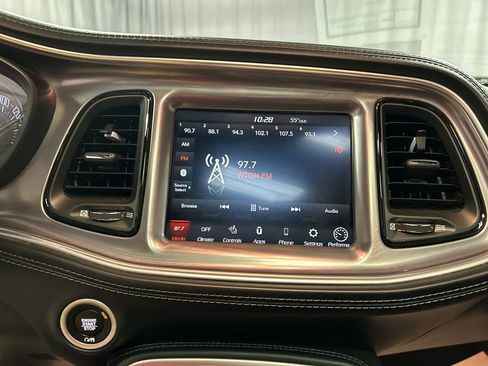 Used 2021 Dodge Challenger GT w/ Plus Package image 17